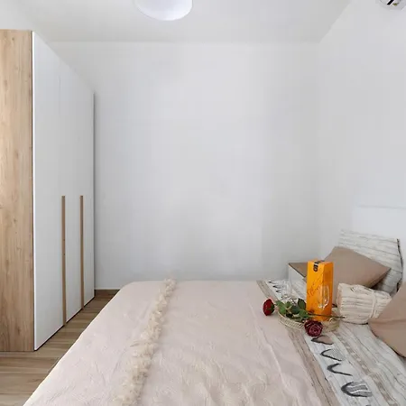 Apartment Maestrale *